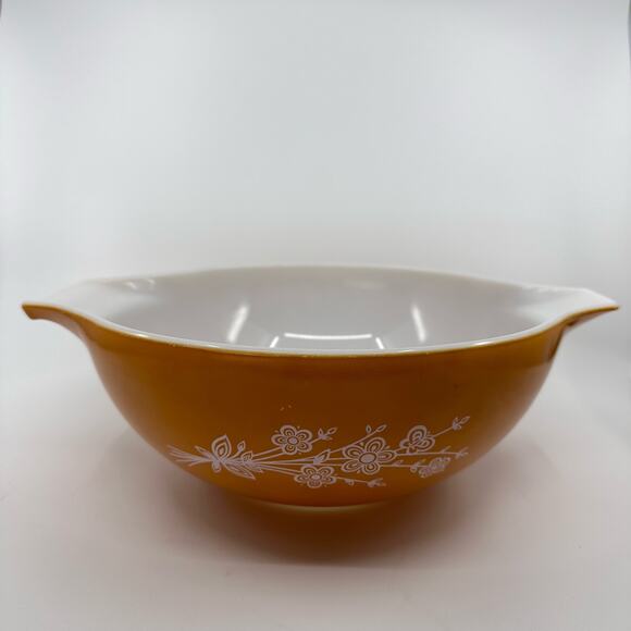 Vintage Pyrex 444 Butterfly Gold Cinderella Mixing Bowl Bakeware Flower Pattern - Picture 2 of 8